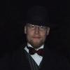 HelgeMedHatt.jpg
